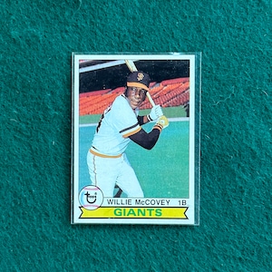 1979 Topps - Willie McCovey - Card No 215 - Pristine Mint/ 10 Grade - MLB Hall of Fame - San Francisco Giants Legend! - Gioiello vintage assoluto