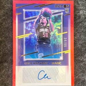 2020-21 Panini Recon Basketball - Cole Anthony - Cartão de novato autografado com assinaturas de novato vermelho - sem RRS - CAN - Sn'd # 34/99 - Jóia SP impecável!