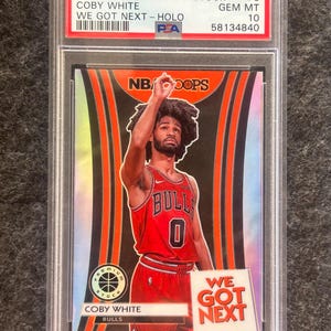 Basquete Hoops Premium Stock 2019-20 - Coby White - Temos o próximo cartão de novato do Holo - Nº 3 - PSA 10 - Perfeito - Chicago Bulls - Futura estrela!