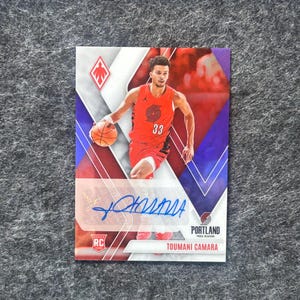 2023-2024 Panini Phoenix Basketball - Toumani Camara - Rookie Signatures Card geen PRA-TCM - #'d 45/75 - Portland Trailblazers - Zeldzaam RC-juweeltje!!