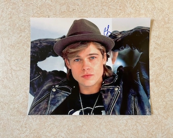 Brad Pitt - Genuine Hand Signed 8x10 Authentic Autographed Photo - Actor - “ Snatch” “ Killing Them Softly” “True Romance” “Seven” Gem!!