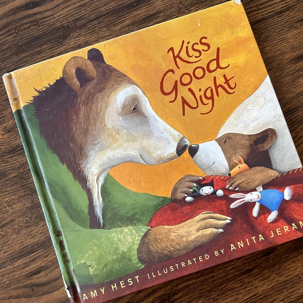 Kiss Good Night Book - by Amy Hest - Ill by Anita Jeram - Hardcover - First Edition - Copyright 2001 - Pub Candlewick Press/Printed in Italy