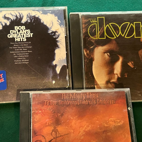 CD Lot of 3 - The Doors / Bob Dylan’s Greatest Hits / The Moody Blues-To Our Children’s Children’s Children - Classic Rock Combo Great Shape