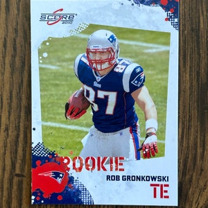Placar de futebol de 2010 Rob Gronkowski - Cartão de novato - nº 393 - Condição impecável - New England Patriots - Gema