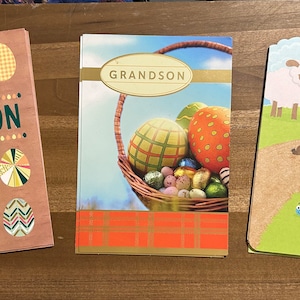 cartes de Pâques vintage - pour les fils !! - Choisissez 1 et faites-moi savoir lequel fonctionne ! Le prix est pour une carte. - Voir les photos ! Gemmes vintage classiques !