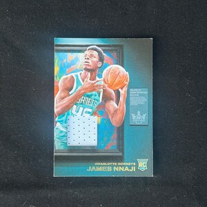 2023-24 Panini Court Kings Basketball - James Nnaji - Memorabilia de estreia - Cartão de novato Relic - SN'd # 23/25 Mint/Clean Rare Gem!