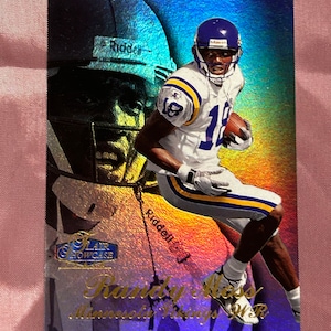 1998 Fleer Flair Showcase Football - Randy Moss - No 2 - Rookie Card - Mint Condition - Minnesota Vikings - HOF WR - Rare Vintage Gem!