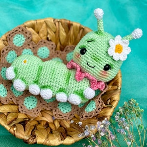 Caterpillar toy pattern