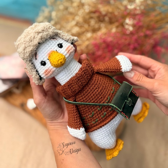 Crochet Goose Amigurumi Pattern: Vintage Traveler Goose Toy (PDF Tutorial)