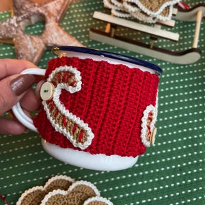 Candy cane mug cozy