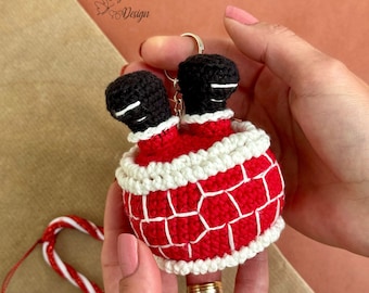 Crochet Christmas Keychain Pattern, Santa in Chimney Pattern, Amigurumi Santa in Chimney Pattern