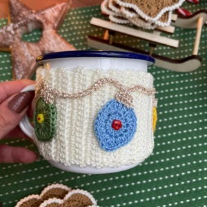 Christmas lights mug cozy