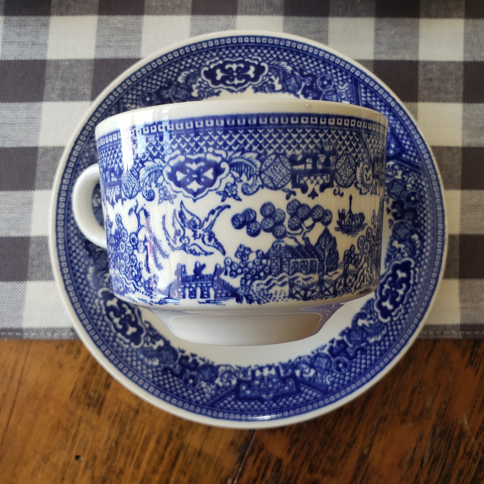 Blue Willow tea cups with saucers set of 3 Etsy