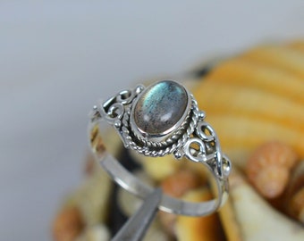 Natural Labradorite 925 Sterling Silver Designer Ring- Oval Shape Gemstone Ring- Christmas Gift- Black Moonstone Ring