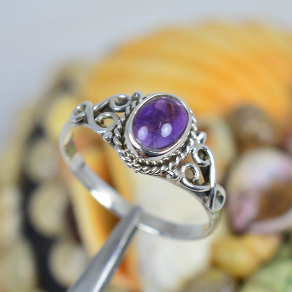 Natural Purple Amethyst 925 Sterling Silver Ring- Amethyst Designer Oval Shape Ring- Christmas Gift - February Month Birthstone