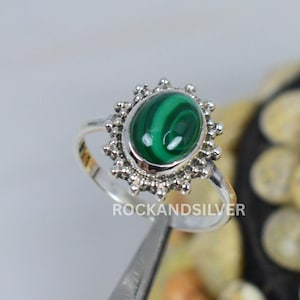 Green Malachite 925 Sterling Silver Ring