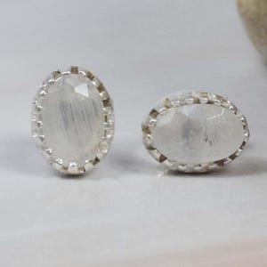 Cut Rainbow Moonstone 925 Sterling Silver Gemstone 1 PAIR Push Stud Earring, June Birthstone, Dainty Moonstone Stud, Minimalist Stud Earring