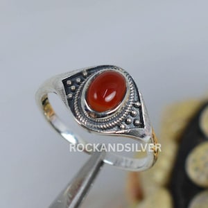 Red Carnelian 925 Sterling Silver Ring