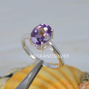 Natural Purple Amethyst 925 Sterling Silver Gemstone Faceted Elegant Ring ~ Oval Shape Ring - February Birthstone ~ Gift For Anniversary