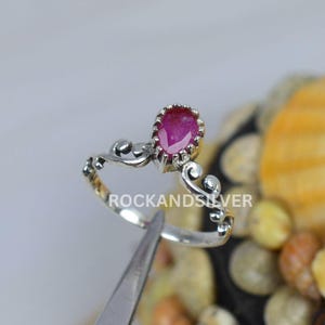 Pear Ruby Ring: 925 Sterling Silber Edelstein Ring