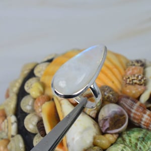 Rainbow Moonstone 925 Sterling Silver Ring ~Gemstone Ring Jewelry ~Moonstone Ring ~Handmade Jewelry ~ Gift For Her ~ Size US- 8/ UK- P