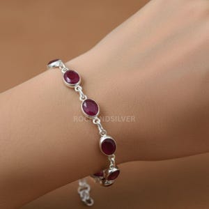 Pulsera ajustable de plata de ley 925 con rubí hecha a mano