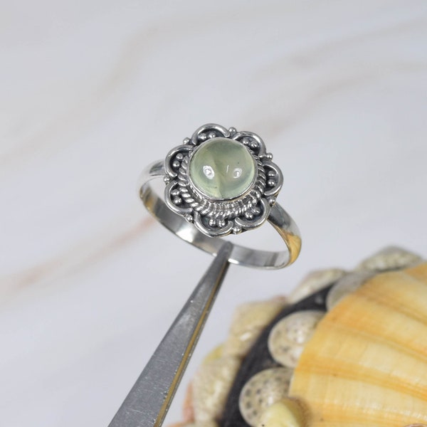Green Prehnite 925 Sterling Silver Designer Gemstone Ring ~ Flower Ring ~ June Month Birthstone ~ Round Stone ~ Gift For Anniversary