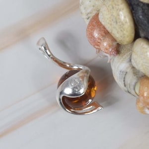 Baltischer Bernstein Anhänger 925 Sterling Silber Echter Honig Baltischer Bernstein Anhänger ~ Natur-Bernstein ~ Echter Honig Baltischer Bernstein ~ Geschenk für Sie