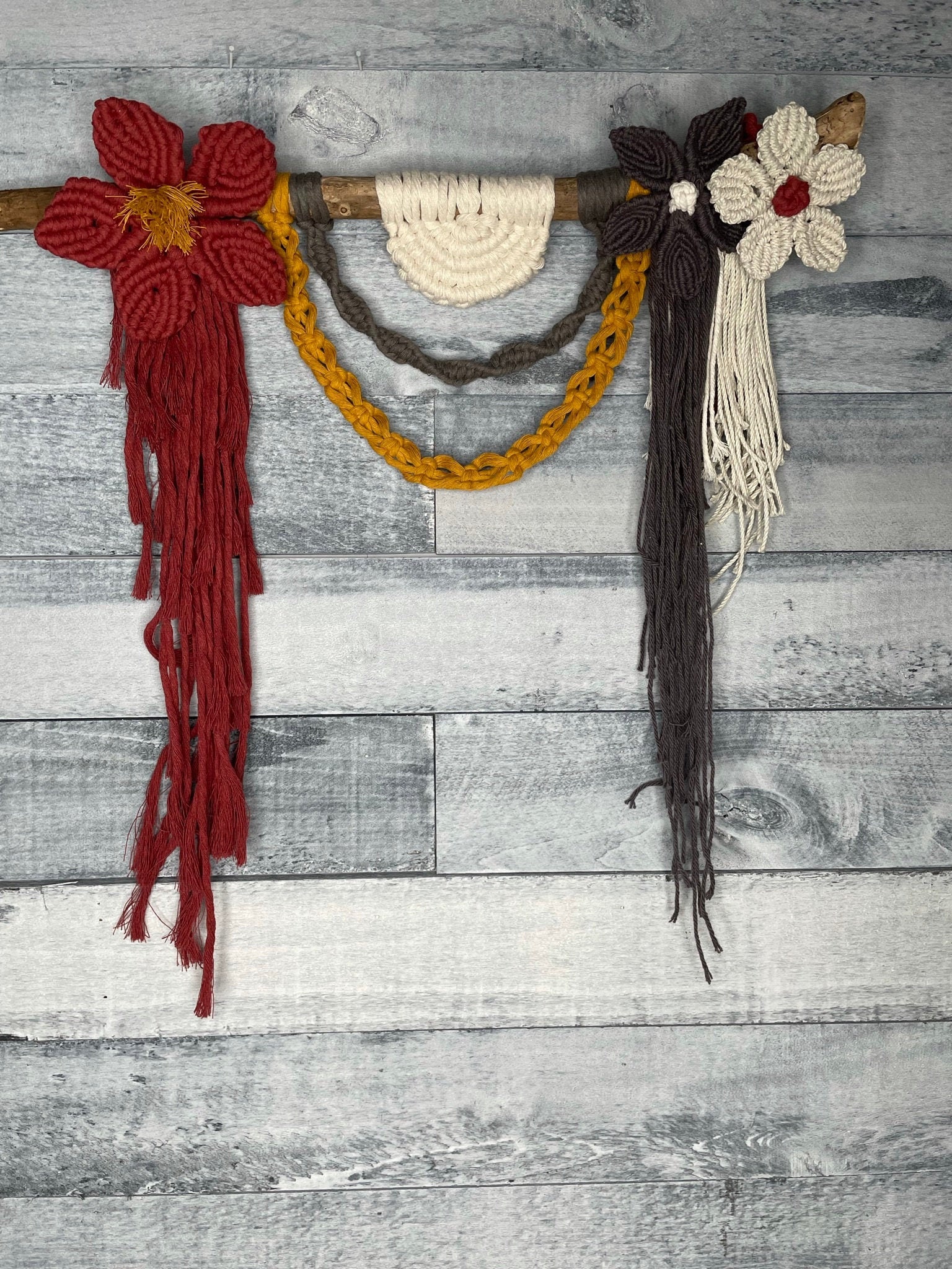 Macramé Flowers Wall Hanging Etsy