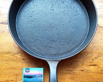 Restored Porin Valu (Rosenlew) cast iron skillet vintage 30s 40s Finland