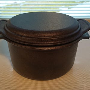 Restored Wärtsilä Rautarouva cast iron casserole / cooking pot / dutch oven 3 litre Orvola Finland