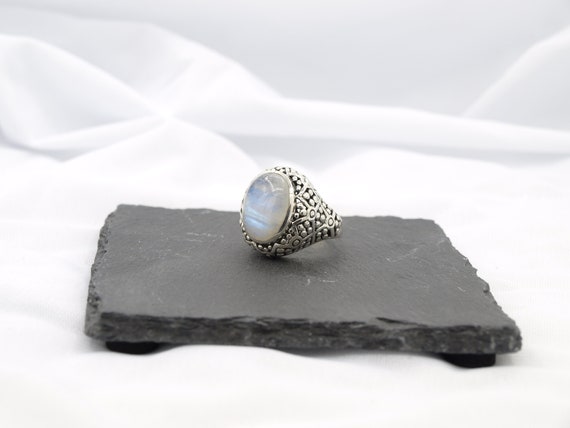 Magnificent Solid Sterling Silver Ring set with a… - image 6