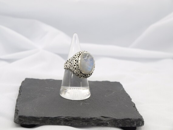Magnificent Solid Sterling Silver Ring set with a… - image 3