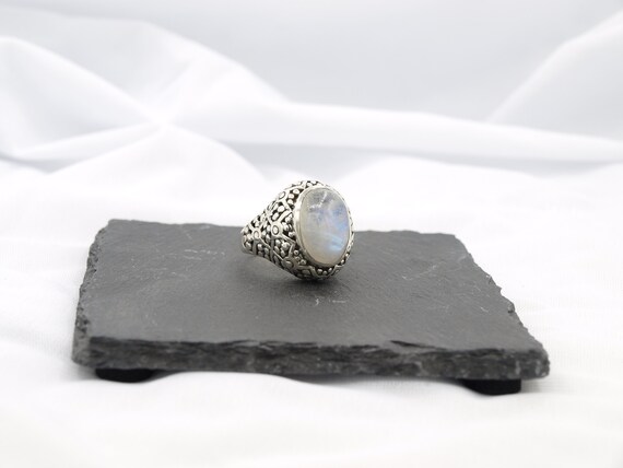 Magnificent Solid Sterling Silver Ring set with a… - image 5