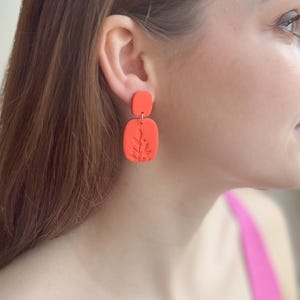Pendientes rojos llamativos - Pendientes de arcilla polimérica en 3 colores - Pendientes Fimo coloridos - DARIA