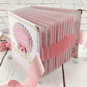 Álbum de recortes de primer año de niña prefabricado, libro para el primer bebé, regalo para la nueva abuela, álbum de recortes de bebé de 6 x 6, libro de recuerdos del primer año del bebé