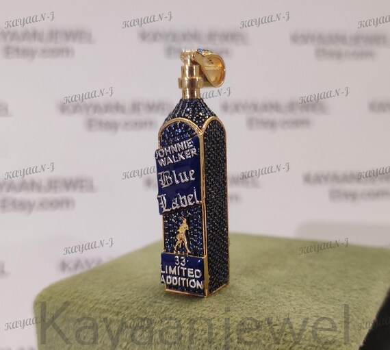 Hip-hop Iced Out Blue Label Whiskey Pendant, Ice Out VVS 