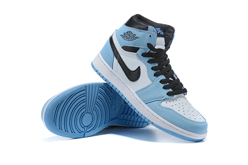 Custom Air Jordan 1 Retro Mid 