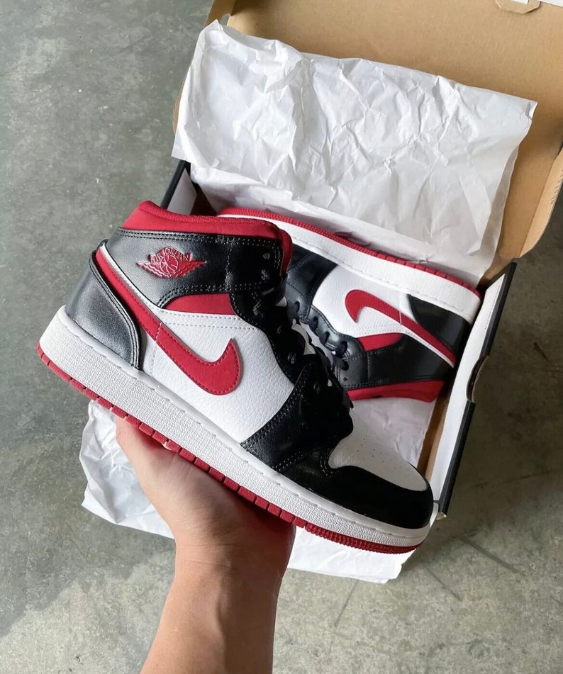 Custom Air Jordan 1 Mid Gym Rood Zwart Wit Sneakers Mannen - Etsy België