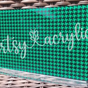 Houndstooth Green Artsy Acrylic