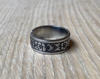 Antique Floral Silver Spoon Ring | &quot;Dominica&quot;