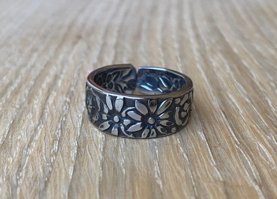 Silverware rings outlet