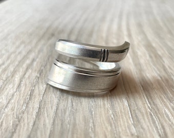 Silver Spoon Ring | Silverware Rings | Silverplate Spoon Ring | Spoon Jewelry | Antique Vintage Ring | Unique Floral Ring | Fork Ring