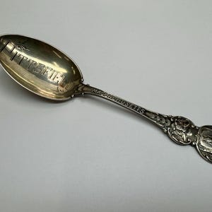 Vintage Sterling Silber Massachusetts Pittsfield Sammler Souvenir Löffel !!