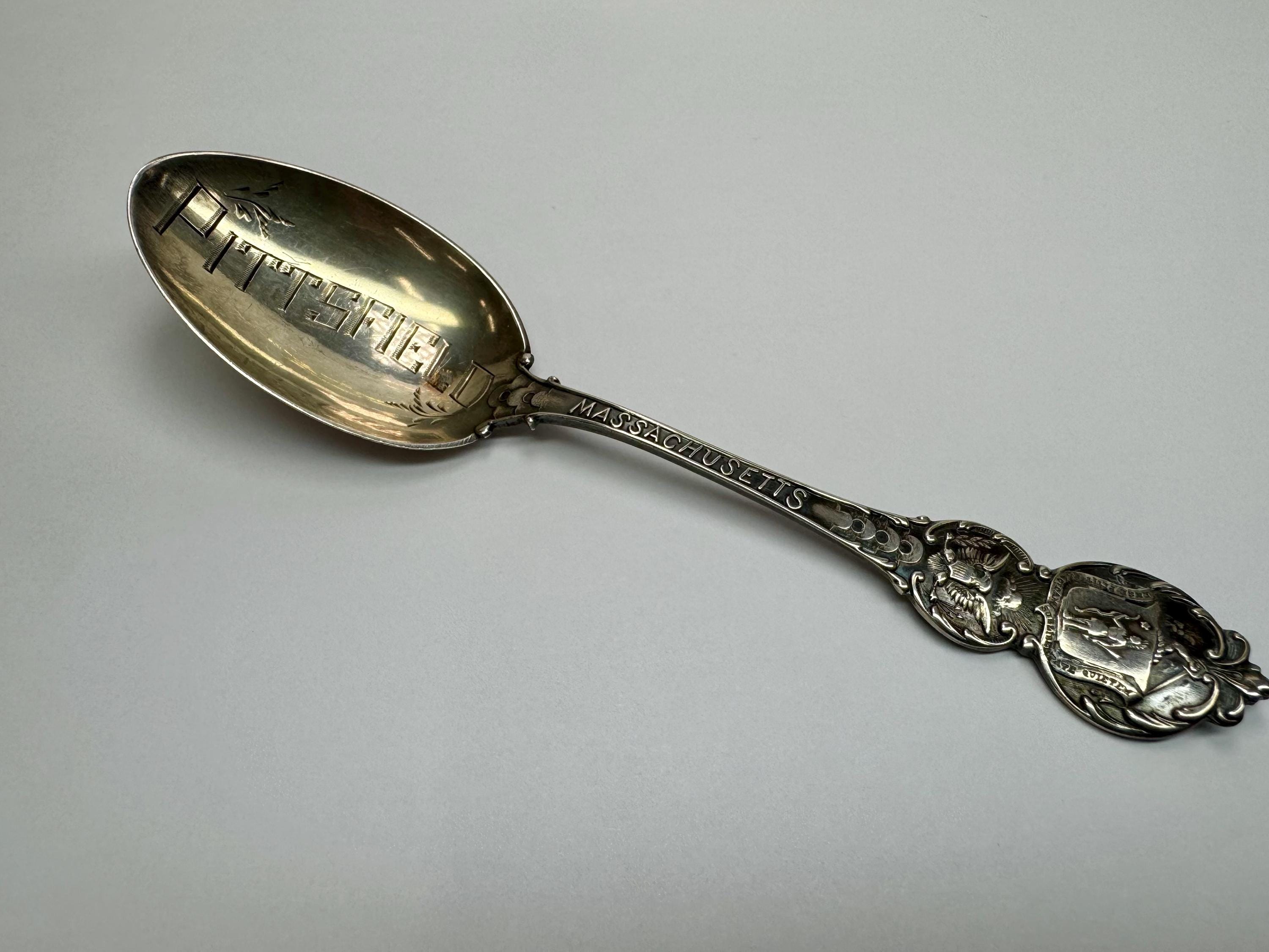 RARE CUILLERE A Oeuf En Argent Massif Origine Angleterre 19 Eme EUR 20