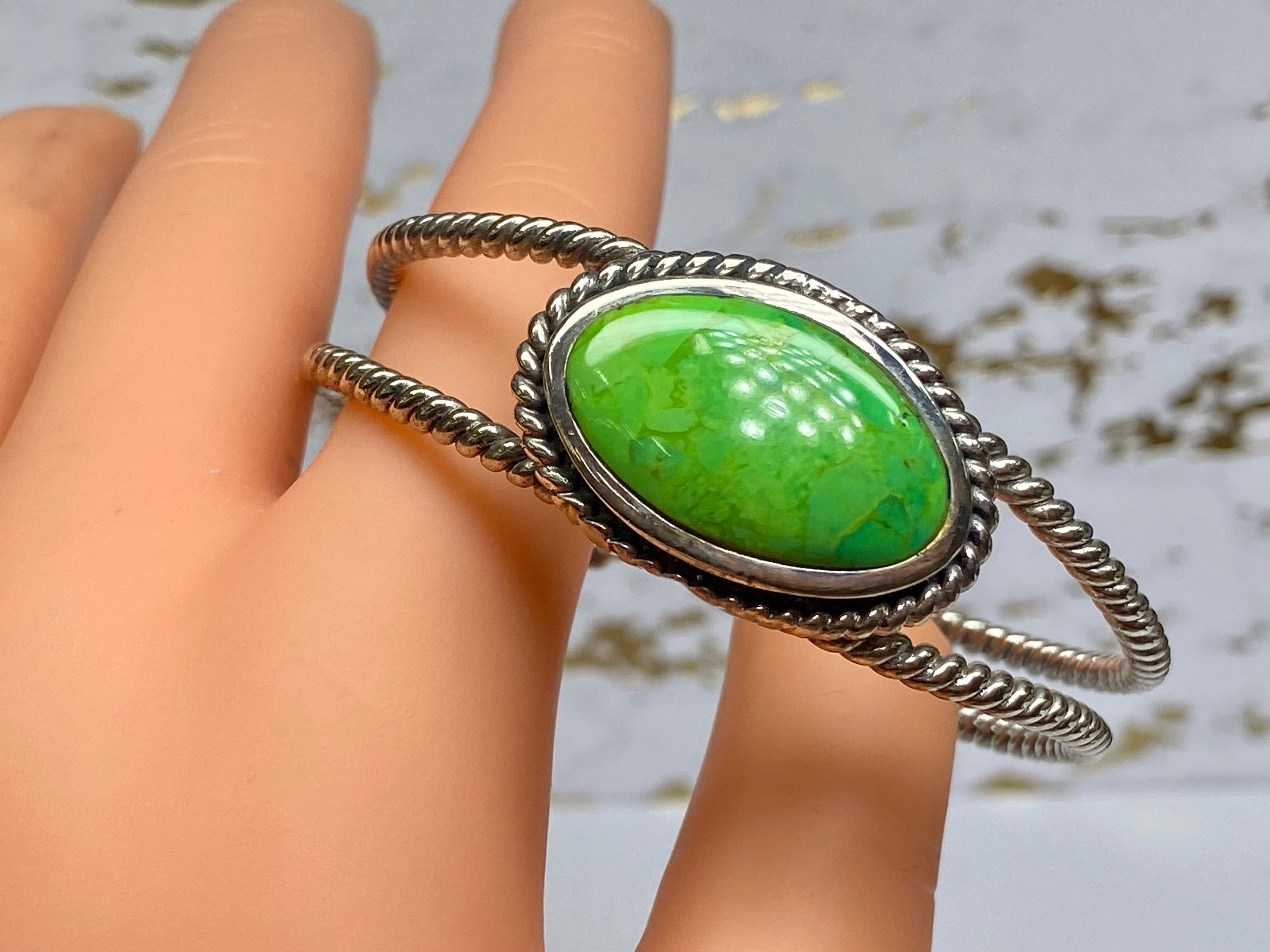 Beautiful Vintage THAI BARSE 925 Sterling Silver Lime Green Turquoise Cuff Bracelet Etsy