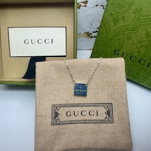 Authentic Gucci 925 Sterling Silver Square Plate Pendant Necklace !!