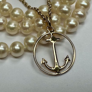 Dije de ancla de oro amarillo de 14 quilates: joyería náutica