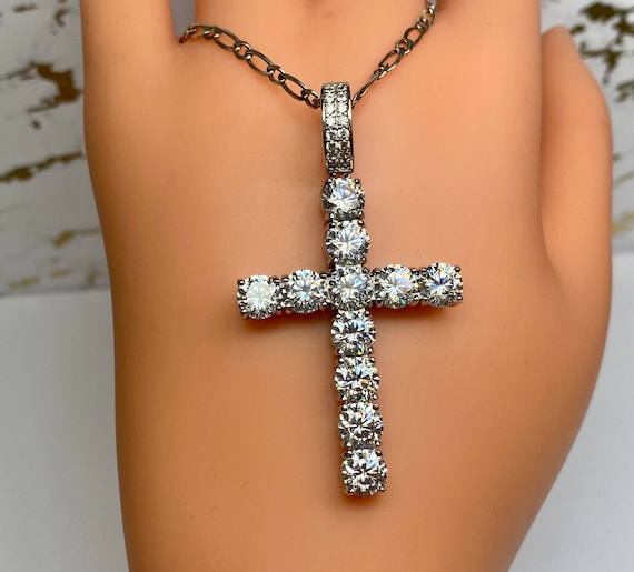 925 Sterling Silver Chain Necklace With Large Sparkling Cubic Zirconia  Cross Pendant!!!!