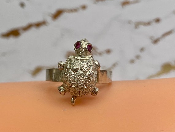 Vintage 925 Sterling SilverTurtle  Ring With Movi… - image 4